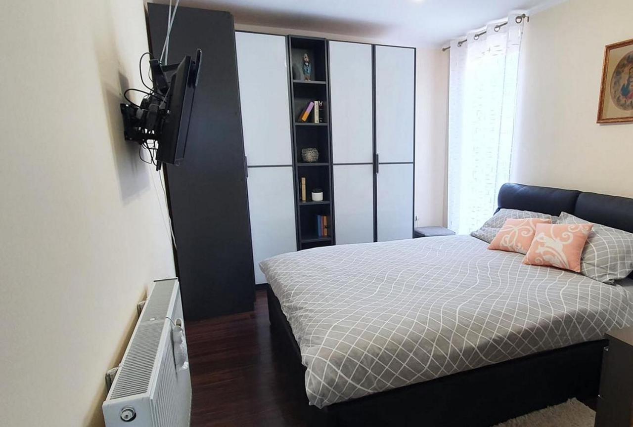 Apartments Tb Porat  Luaran gambar