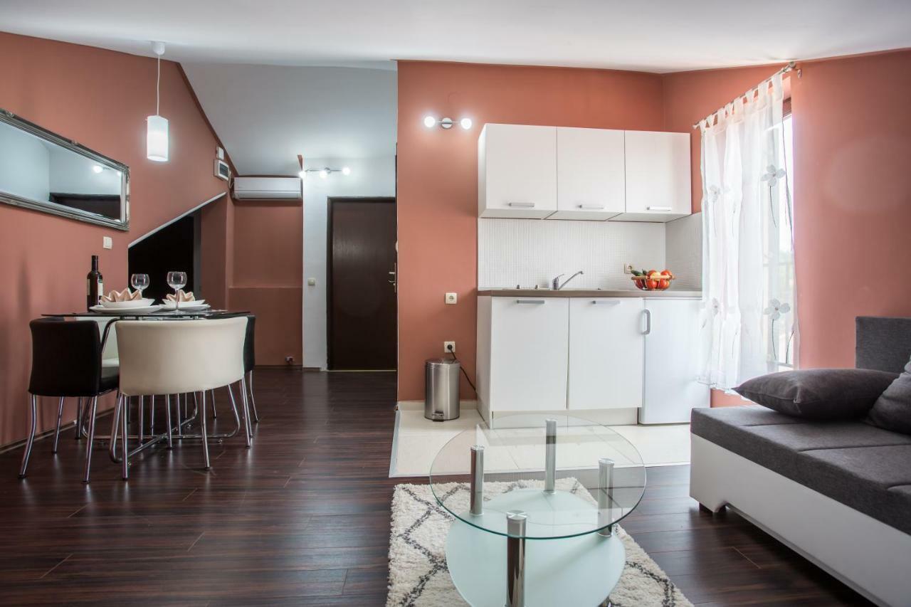 Apartments Tb Porat  Luaran gambar